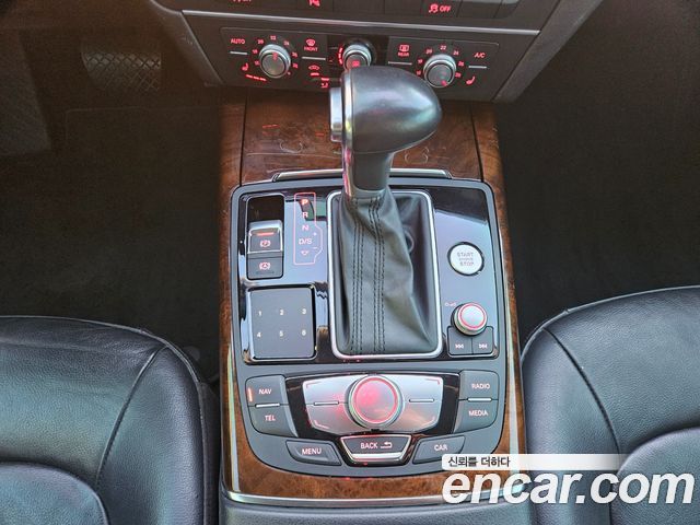 Audi A6 2015 — photo 9