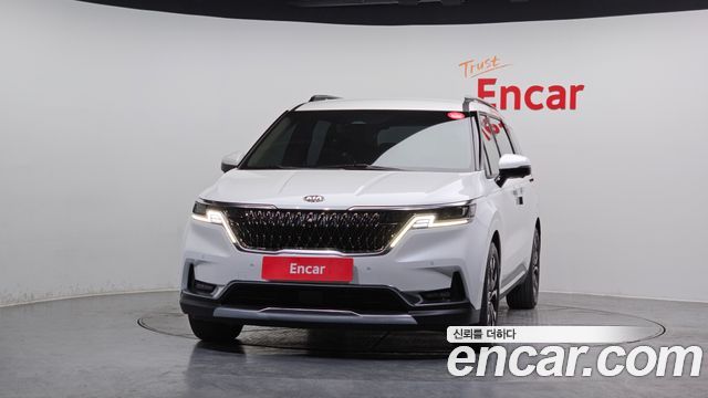 Kia Canival 2021 — photo 3