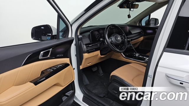 Kia Canival 2021 — photo 10