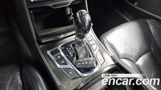 Hyundai Grandeur 2016 — photo 9