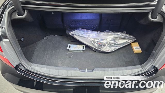 Hyundai Grandeur 2016 — photo 20