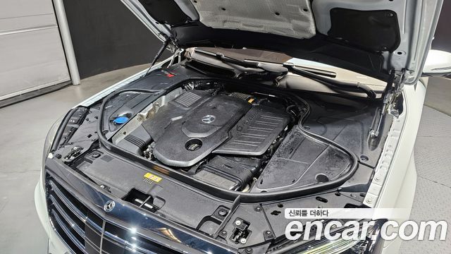 Mercedes-Benz S-Class 2018 — photo 6