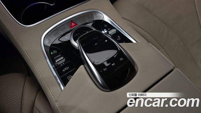Mercedes-Benz S-Class 2018 — photo 16