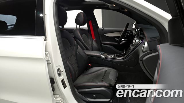 Mercedes-Benz GLC-Class 2022 — photo 10