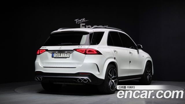 Mercedes-Benz GLE-Class 2020 — photo 2
