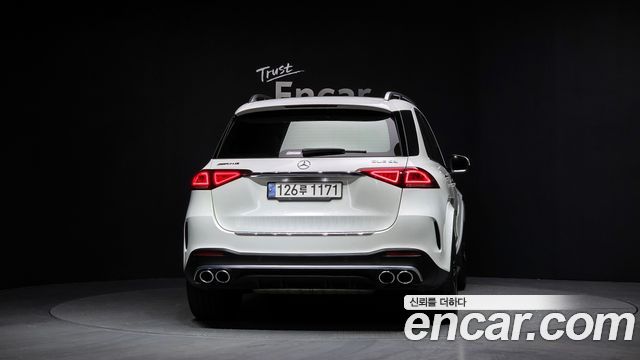 Mercedes-Benz GLE-Class 2020 — photo 4