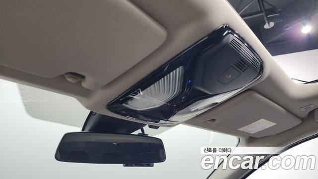 BMW 3-Series 2021 — photo 19