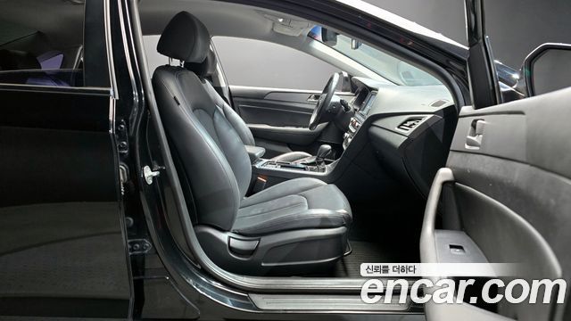 Hyundai Sonata 2018 — photo 10