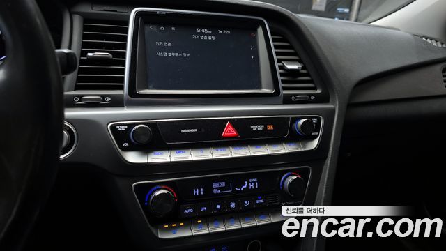 Hyundai Sonata 2018 — photo 16