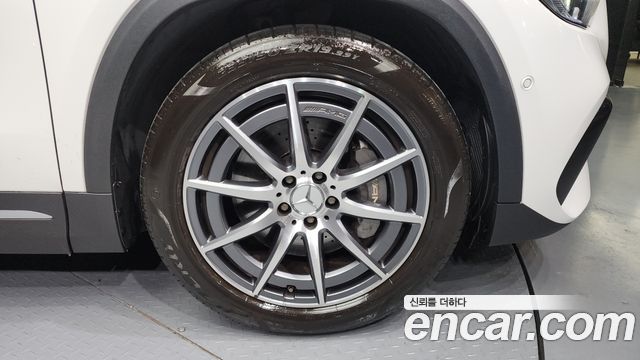Mercedes-Benz GLA-Class 2022 — photo 5