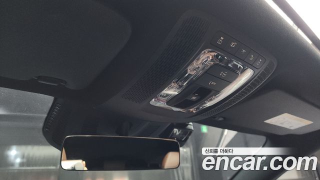 Mercedes-Benz GLA-Class 2022 — photo 18