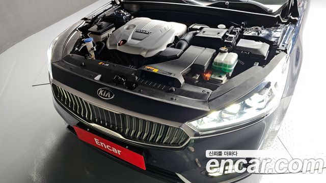 Kia K7 2018 — photo 6