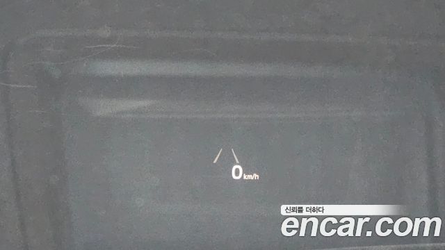 Kia K7 2018 — photo 12