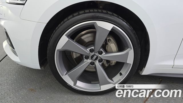 Audi A5 2019 — photo 5