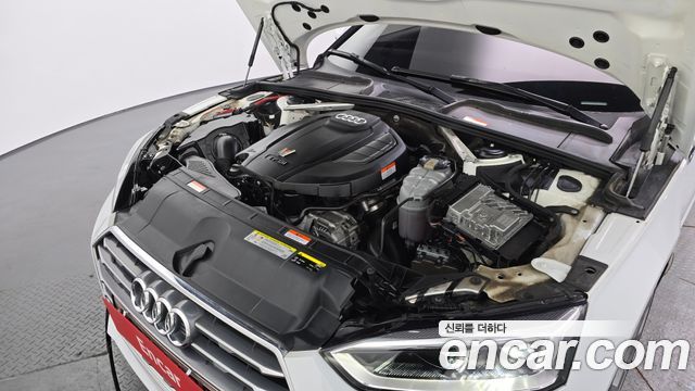 Audi A5 2019 — photo 6