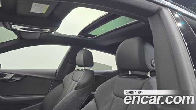 Audi A5 2019 — photo 19
