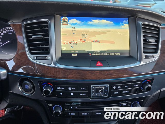 Hyundai Equus 2013 — photo 15