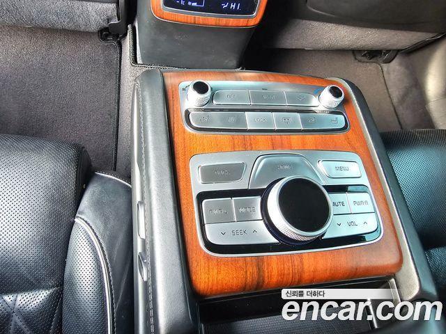 Kia K9 2019 — photo 10