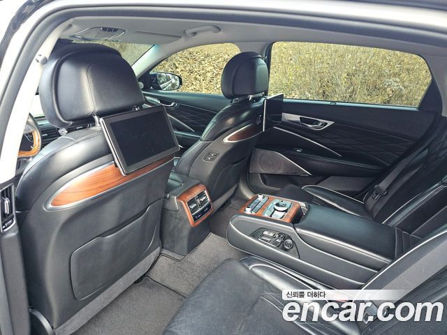 Kia K9 2019 — photo 17