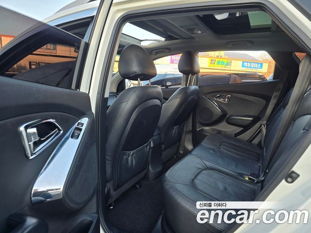 Hyundai Tucson 2012 — photo 7