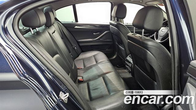 BMW 5-Series 2014 — photo 12