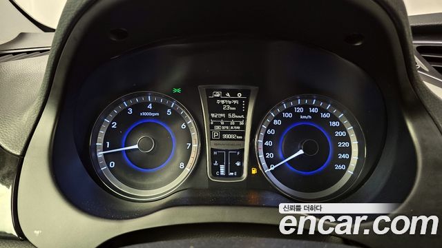 Hyundai Grandeur 2017 — photo 8