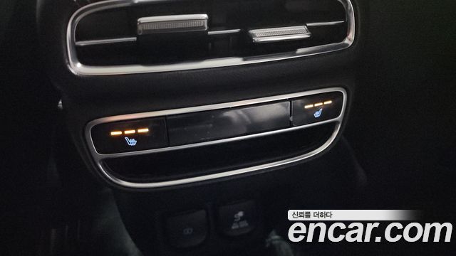 Genesis GV80 2020 — photo 19