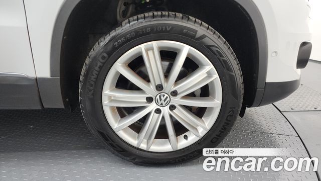 Volkswagen Tiguan 2016 — photo 5