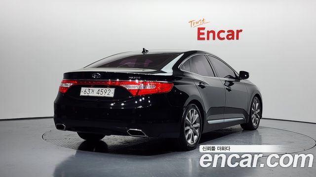 Hyundai Grandeur 2015 — photo 2