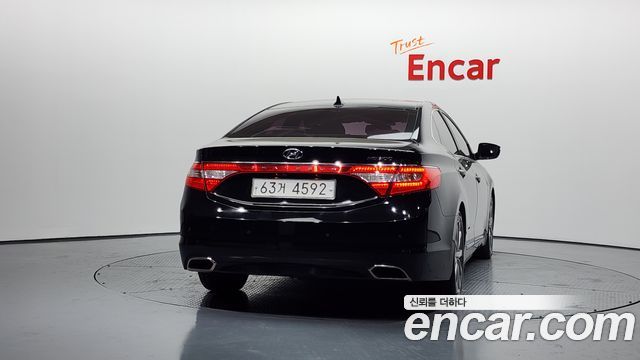 Hyundai Grandeur 2015 — photo 4