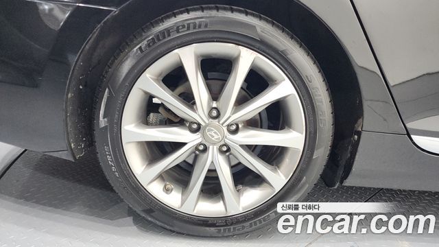 Hyundai Grandeur 2015 — photo 5