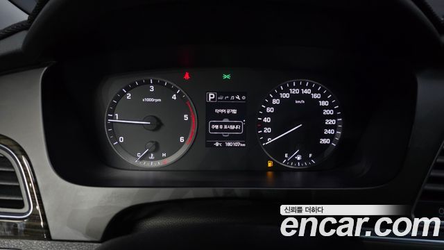 Hyundai Sonata 2017 — photo 8
