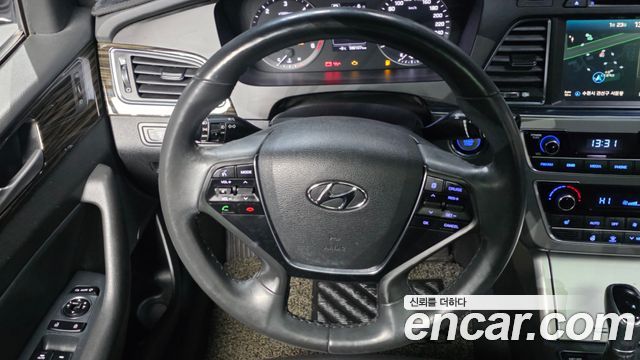 Hyundai Sonata 2017 — photo 13