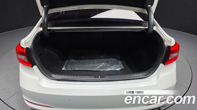 Hyundai Sonata 2017 — photo 20