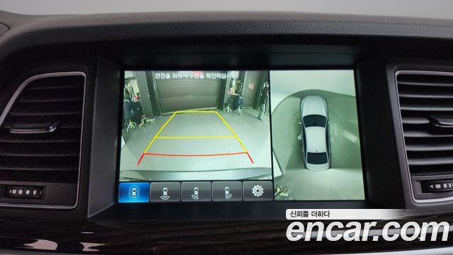 Genesis G80 2018 — photo 15
