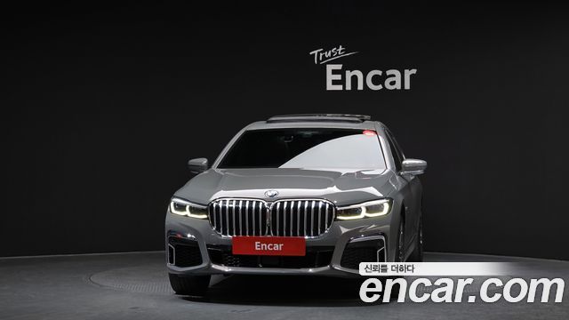 BMW 7-Series 2022 — photo 3