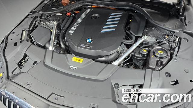 BMW 7-Series 2022 — photo 6