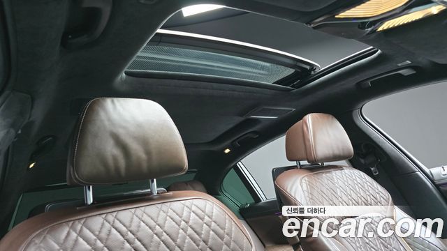 BMW 7-Series 2022 — photo 19