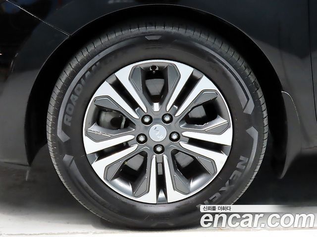 Kia Canival 2019 — photo 20