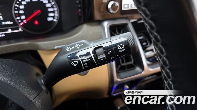 Kia Sorento 2023 — photo 16