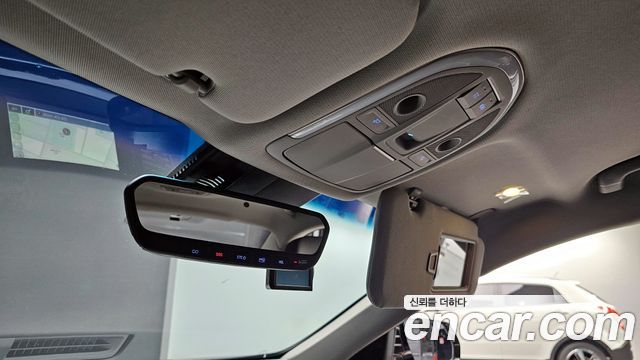 Genesis G80 2019 — photo 20