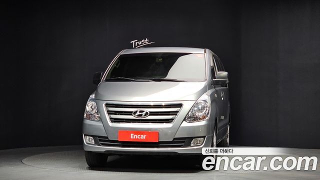 Hyundai Starex 2017 — photo 3