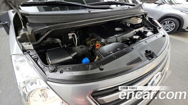 Hyundai Starex 2017 — photo 6