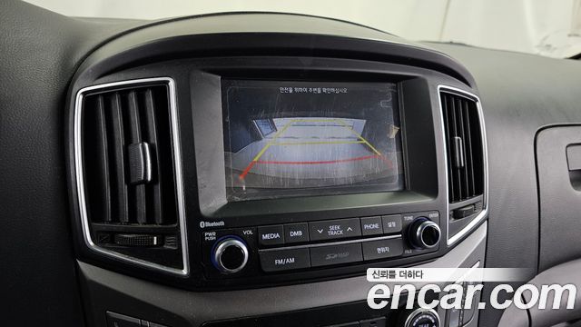 Hyundai Starex 2017 — photo 15