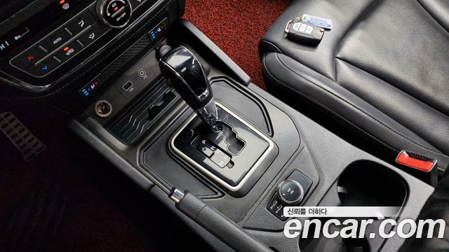 KG Mobility Rexton 2018 — photo 9