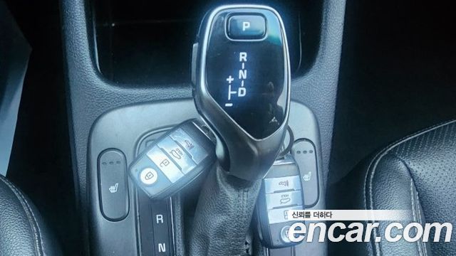 Kia K3 2015 — photo 9