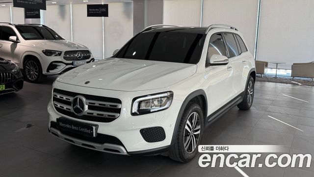 Mercedes-Benz GLB-Class 2021 — photo 1