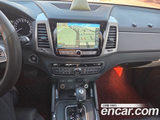 KG Mobility Rexton 2019 — photo 20