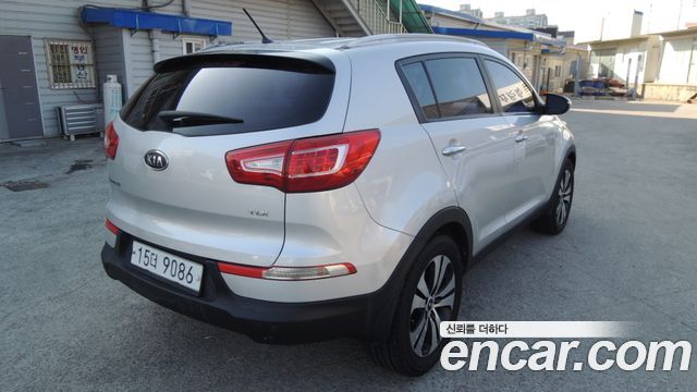 Kia Sportage 2012 — photo 4