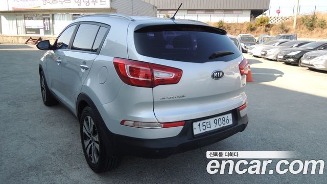 Kia Sportage 2012 — photo 6